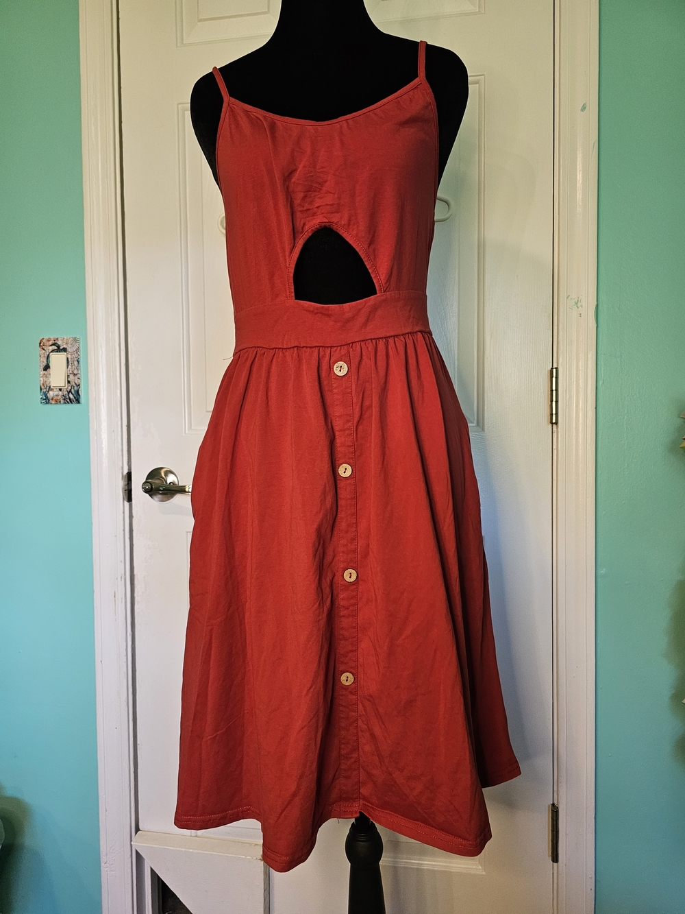 Women’s Red Button-Front Cutout Sundress